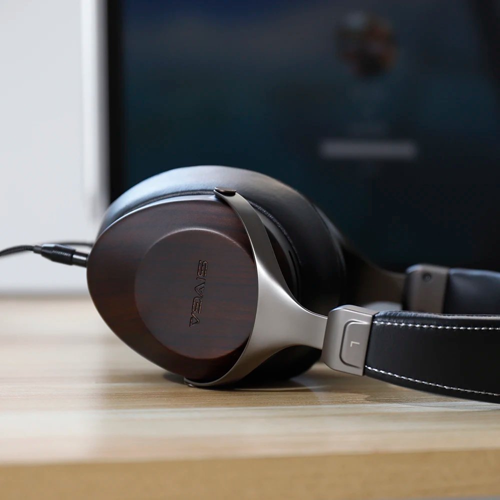 Over-ear Wood Headphones