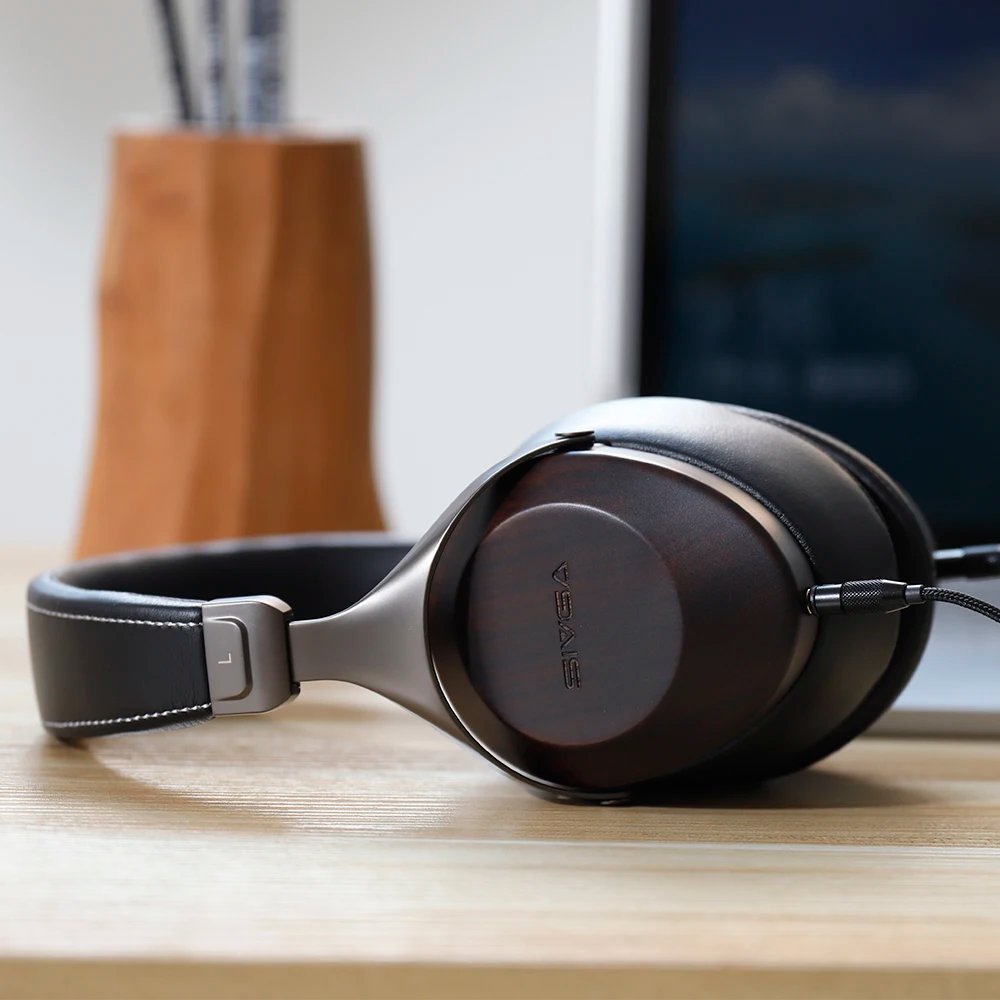 Over-ear Wood Headphones